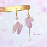 天然石ピンクカルセドニの🌸花びらピアス／イヤリング