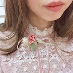 sale**2色の薔薇ブローチ