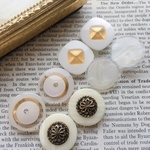 feb S/S ivory&WHボタンセット324(2.3〜2.4㎝)