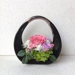 ピンクの薔薇のアレンジ♪ピンクバラプリザーブドフラワー桃色母の日花ブリザードフラワー結婚式誕生日プリザ薔薇プレゼント誕生日バラギフト花器サプライズ結婚祝い退職祝い卒業祝いリボン 