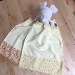 🌼 タオルエプロン やわらかタオルエプロン イエロー系 2枚セット お名前入れます❣️ 入園準備に 🌼