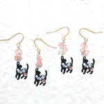 桜猫とチェリークォーツのピアス