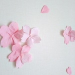 ふわりとホンモノちっくな桜の花☆和紙の感じがあったかい保育園、幼稚園を演出！