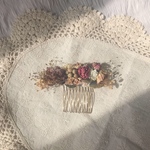 dry flower hair accessory (a)