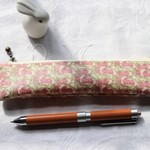 リバティCotton Tailうさぎペンケース*スリム＊ラミネート＊防水＊コットンテイル