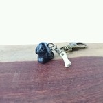 黒コッカーのキーホルダー（お座り）