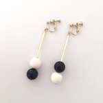 【 モノトーン × スティック  イヤリング or ピアス 】