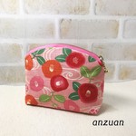 流水に椿文様　ポーチ（桃色）
