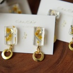 【2月中送料無料】イヤリング・ミモザのクリアスクエア