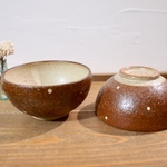 水玉模様のごはん茶碗2点セット（ブラウン2点）
