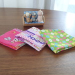 お名前スタンプ押 しておきます♪名前タグ付4重ガーゼハンカチ3枚セット