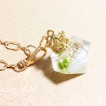 506-49　翡翠（ネフライト）のオルゴナイト　バッグチャーム