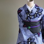 ◇有松鳴海絞り◇【紺+黄コーラルﾋﾟﾝｸ】雪の結晶のような花々が幻想的に流れる　トールサイズ裄66ｃｍ　木綿　和裁師手縫い着物