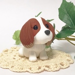 コロ犬 キャバリア①  粘土細工の置物［インテリア 飾り］ 