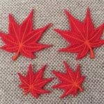 もみじ刺繍ワッペン  赤