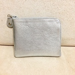 大人気シルバー本革ミニ財布