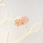 桜のピアス
