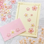 サクラ咲く桃色と白色の可愛い桜