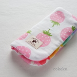 🍓 かわいい❤︎*。いちご(*Ü*)♡ ピンク 🍓 ふわっふわの8重ガーゼ ハンカチ 20cm ⚠️タグが異なります。