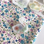 pale  レジンブローチ（スワン）