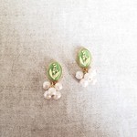 【再販】すずらん★カメオとパールのピアス＆イヤリング＜抹茶グリーン＞