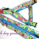 ハーネスリードセット★レトロフラワー緑フレブル中型犬小型犬フレンチブルドッグパグ