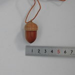 天然木　どんぐりペンダント