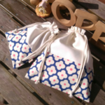 巾着袋２点セット《モロッカン調のお花柄●ブルー》給食セット入れ＆コップ入れ