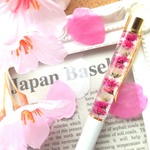桜舞う　ハーバリウムボールペン♡