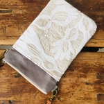 ミナペルホネン生地ハンドメイドスマホポシェット