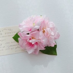 送料0円！2way　コサージュ  卒業式 卒園式 パーティー入学式　入園式　ウエディング　同窓会　祝賀会　