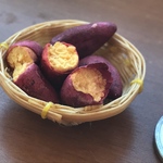 焼き芋 カゴ入り