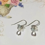 水晶とレインボームーンストーンのピアス