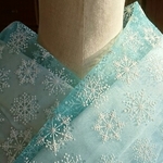 雪の結晶柄の半衿(半襟)【水色】
