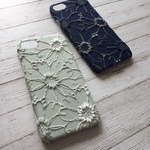 パステルグリーン残りわずか♡可憐なフラワー刺繍レース   iPhoneケース