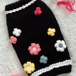 犬服 ニット S お花いっぱい 黒 送料込