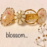 small flowers barrette