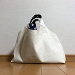 手提げバッグ 生成り×紺水玉