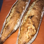 国産小麦のフランスパン　2個