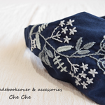 大人のクロスターバン：刺繍　　グレーの小花たち