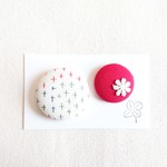 ★くるみボタンブローチ★