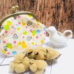 春咲き桜のインコと文鳥のがま口レディースショルダーバッグ*クリーム*180301