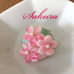 桜のブローチ