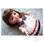 刺しゅう襟のプリーツワンピース