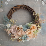 Lune Bonheur＜crème antique＞＊受注制作＊ハーフムーンリース＊プリザーブドフラワー＊春＊リース＊お花＊ギフト＊結婚祝い＊記念日＊新築祝い