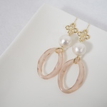 春色のフープとお花のイヤリングorピアス