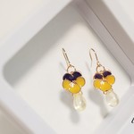 3種から選べる🌸ビオラ＆しずくピアス＆イヤリング　春 ビオラ すみれ色