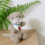 カワウソ の ぴゃぴゃぐるみ 