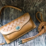 miyo1961様専用＊レザーお財布ポシェットLサイズ＊編み込みキャメル