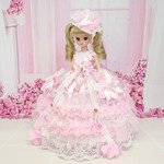 リカちゃん お姫様ドレス 一点物☆ピンク